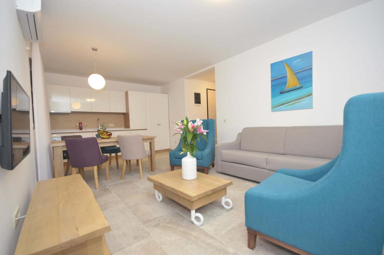 Apartamento con vistas al jardín