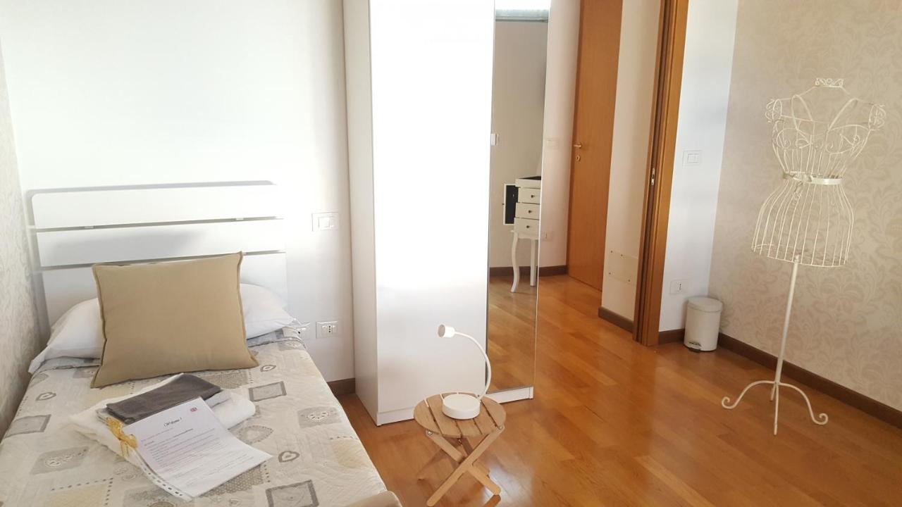 Habitación Individual con baño compartido