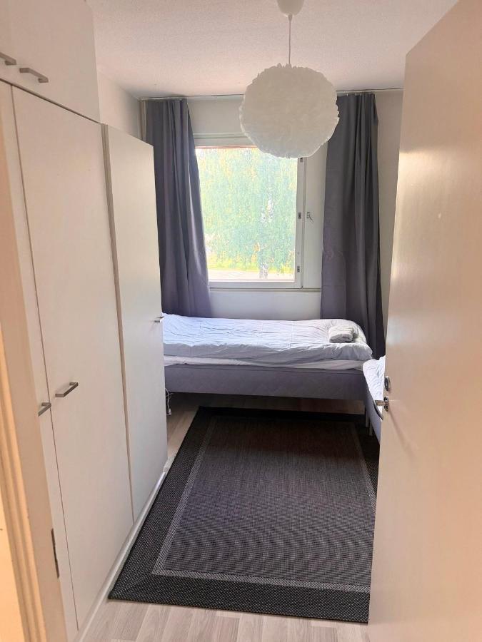 Cozy 2 Bedroom Apartment Near Santa Claus Village with space for 5 - Chambres d'hôtes Rovaniemi