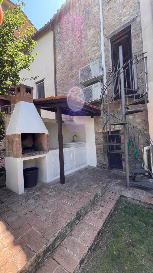 Petite Maison, nel borgo di Cetona - B&B Cetona