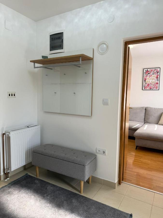 Kuća za odmor Saturnus - B&B Karanac