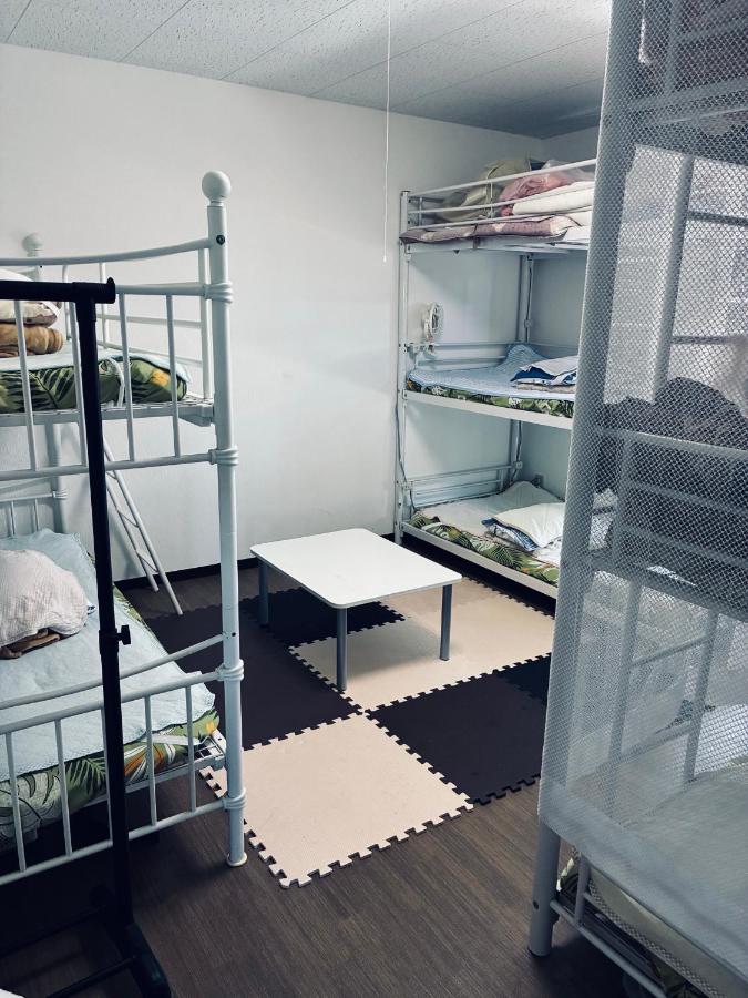 Habitación Familiar con baño compartido