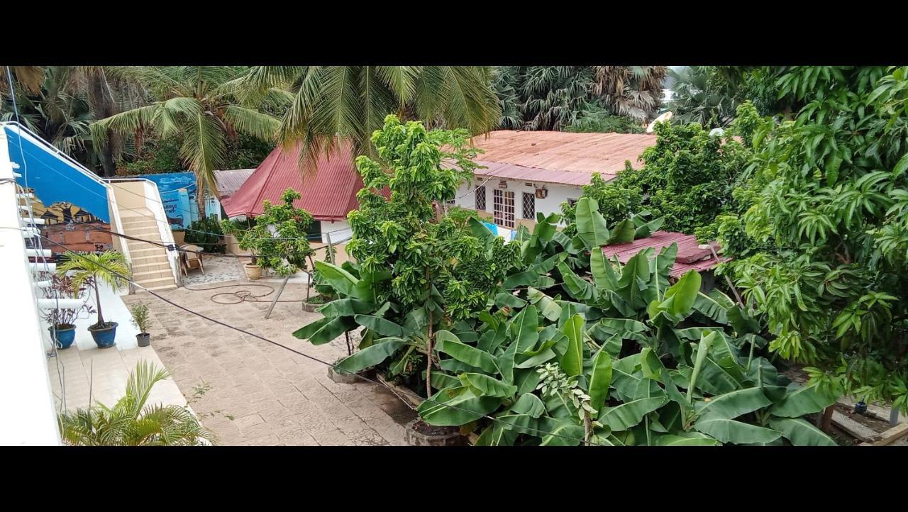 Jallow and Bah kunda village - B&B Bijilo