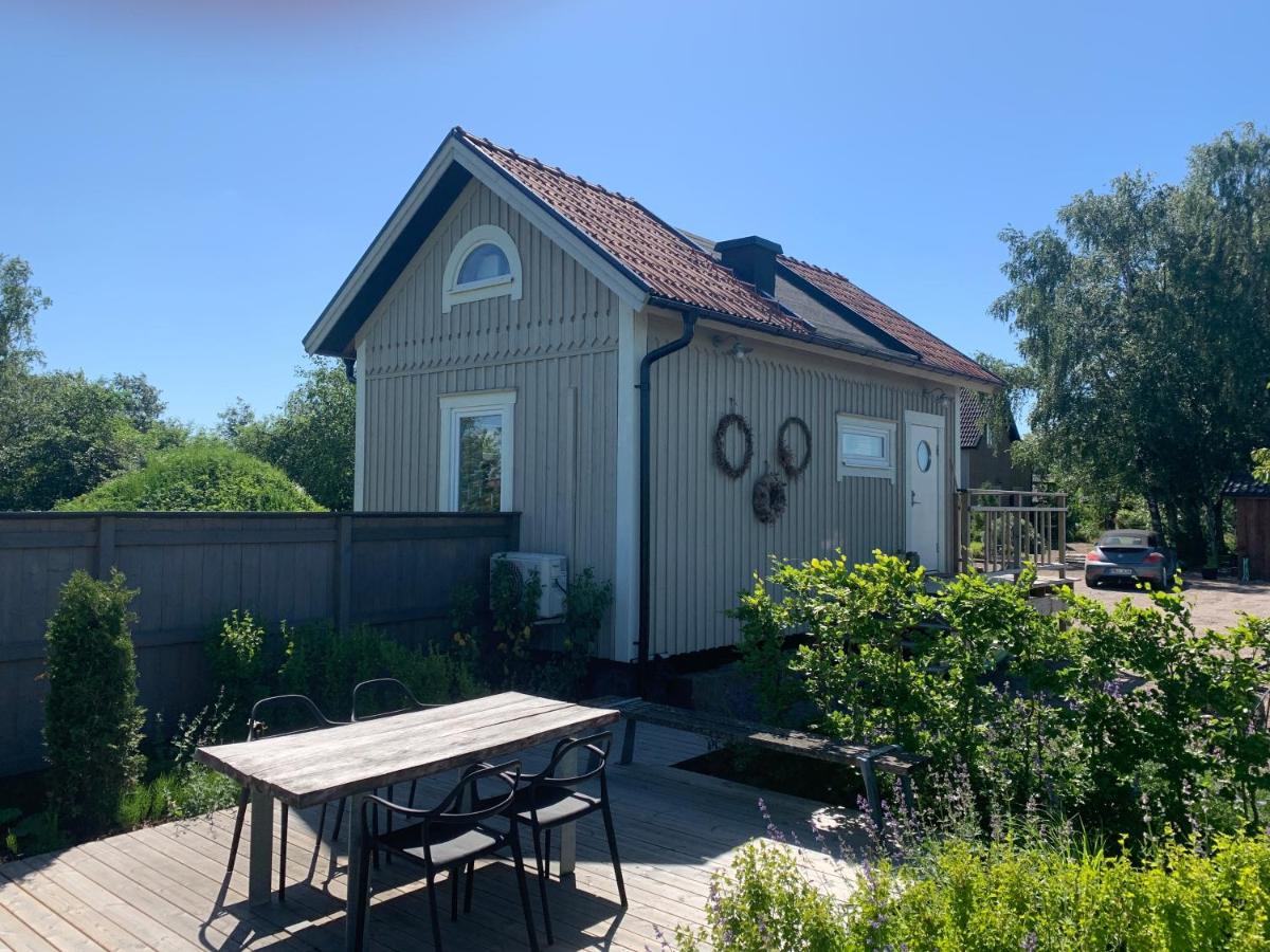 Station Bed and Kitchen Guesthouse - B&B