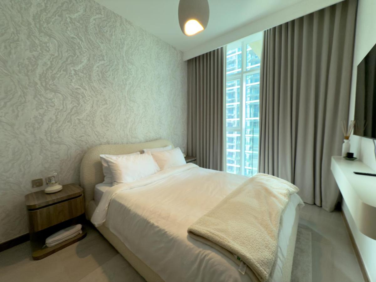 One-Bedroom Apartment with Sea View and Terrace