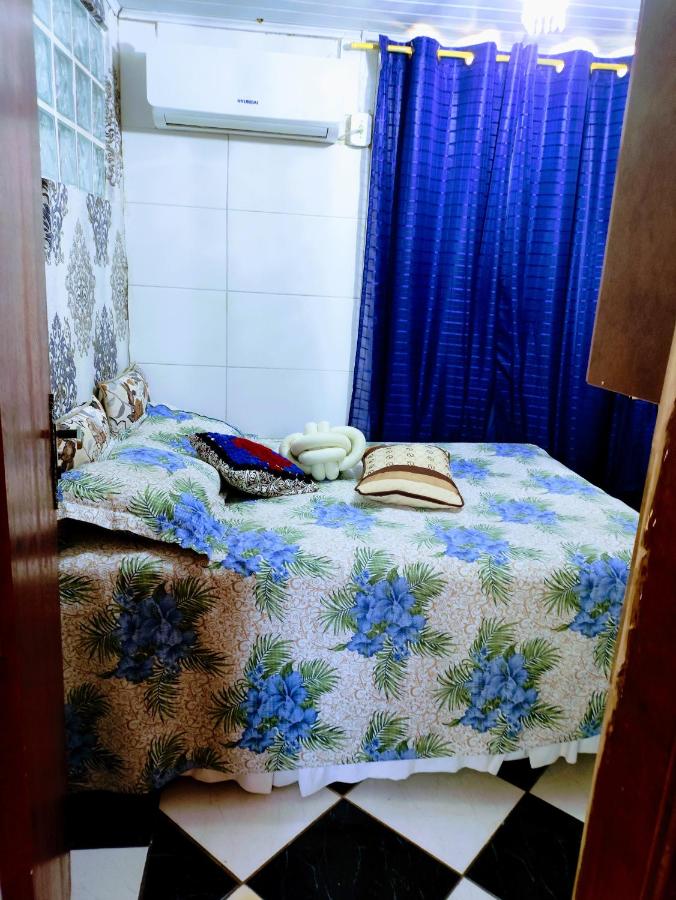 QUARTO EM CASA FAMILIAR - B&B