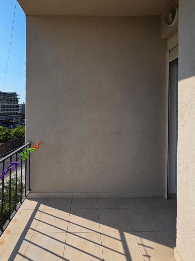 Rocking Sea - Ferienwohnung Durrës