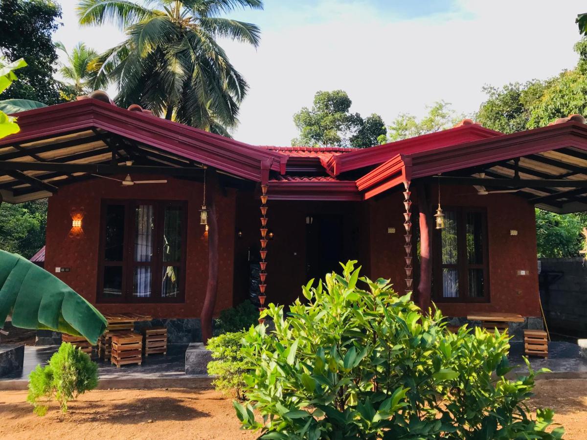Sam's Stay Buduruwagala - B&B