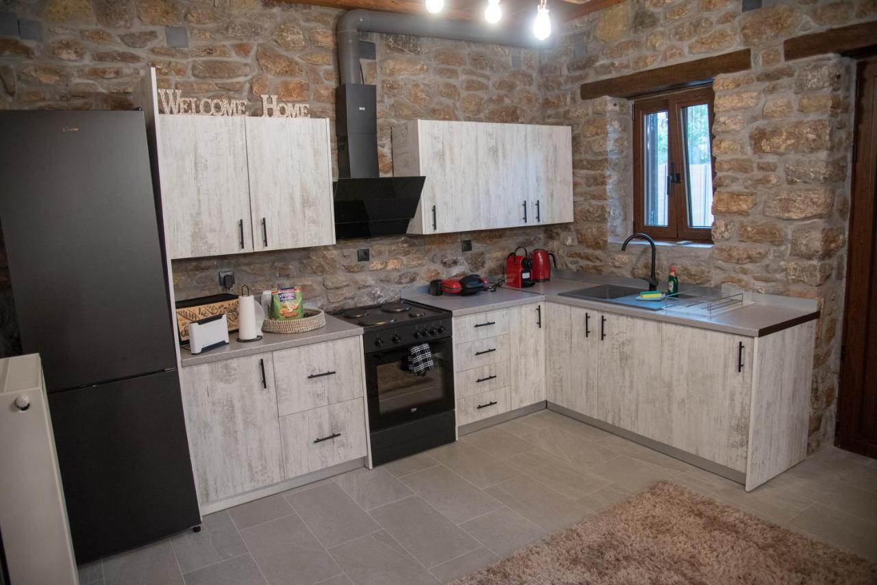 Villas Kertezi - B&B