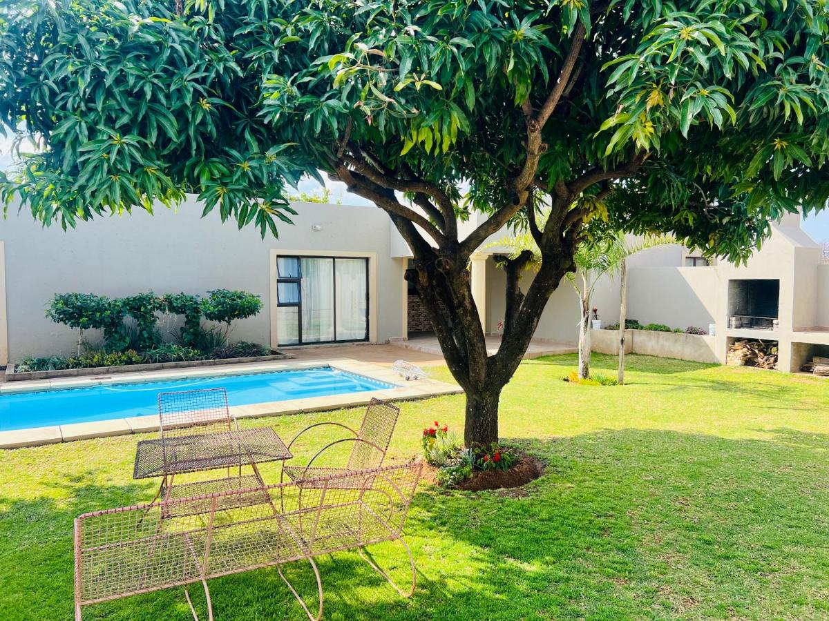 The Village Haven Lodge - Bed and Breakfast Pankop