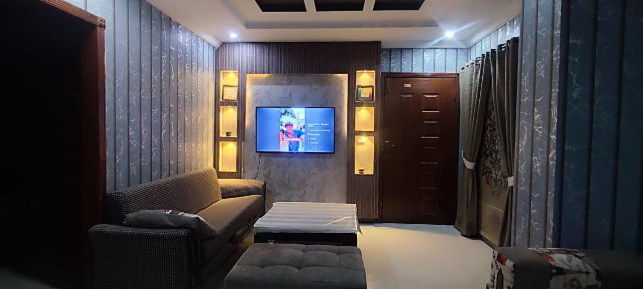 Central City Holiday 2BHK E11 family - B&B Islamabad