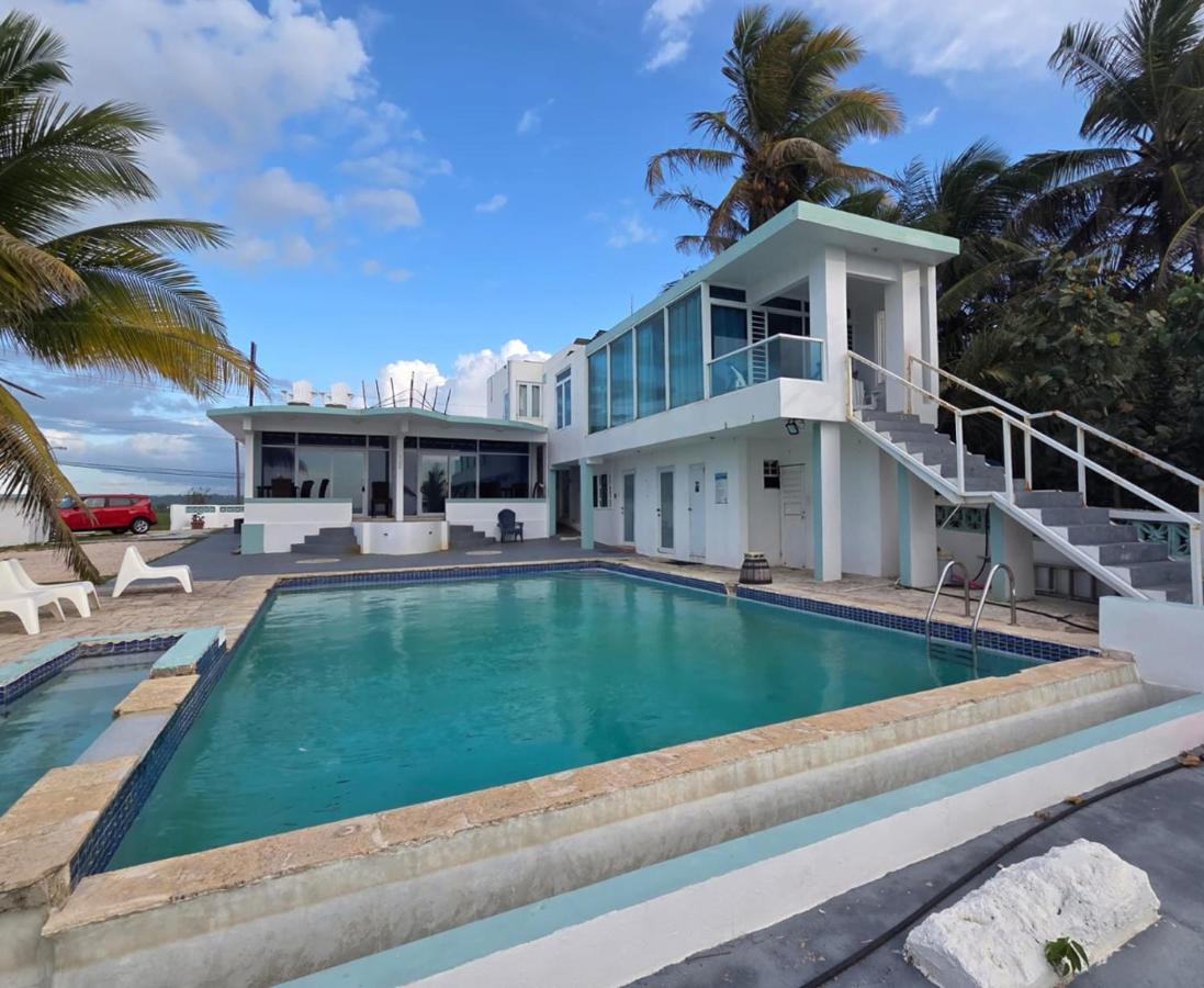 Ventana Va102b at Arecibo 681 Ocean Drive - Bed and Breakfast Arecibo