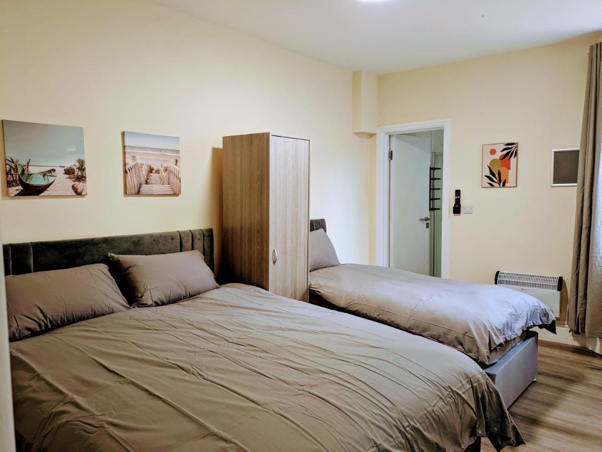 Comfort Triple Room with Shower