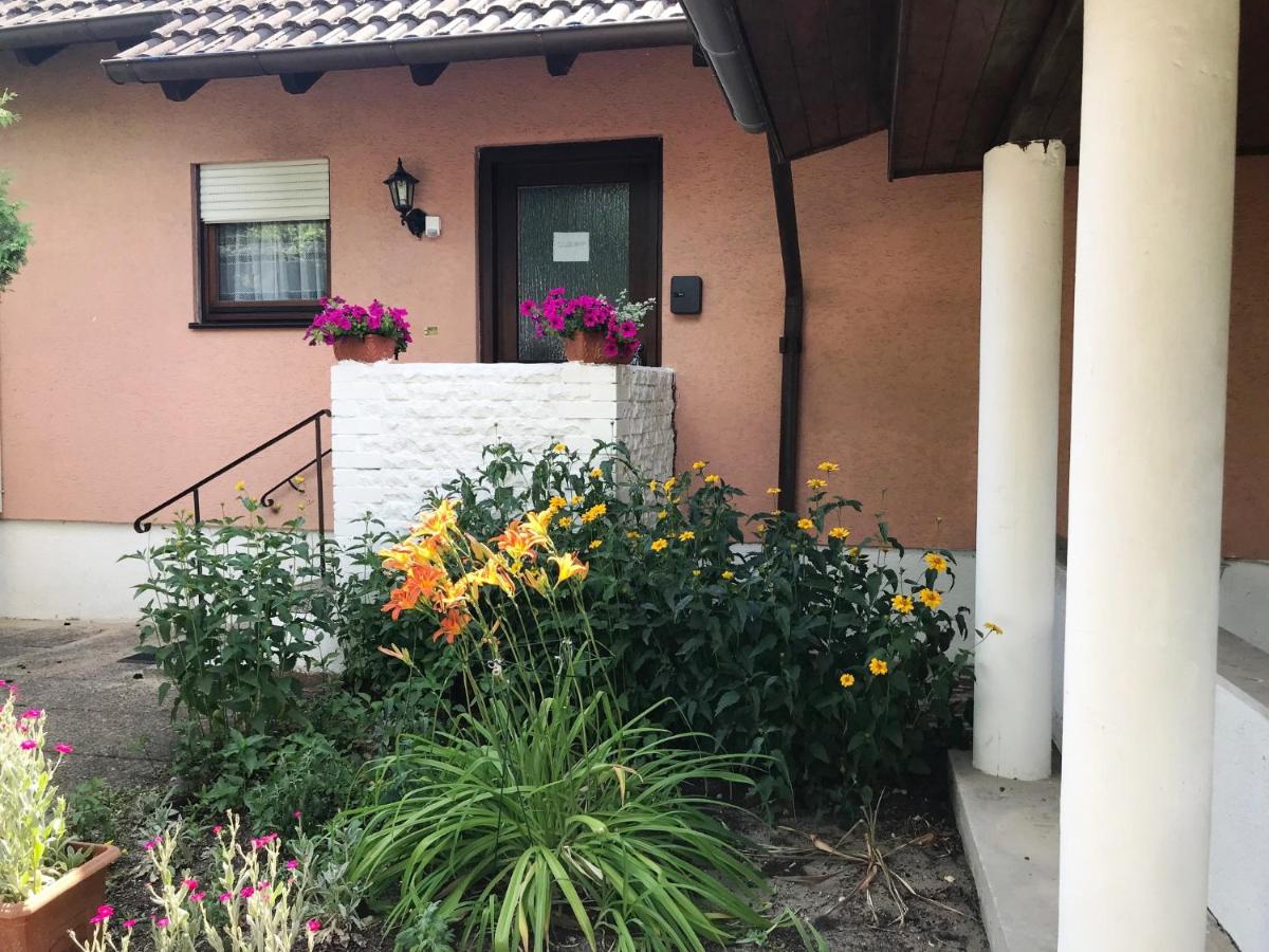 CLEOPATRA - Zimmervermietung - B&B