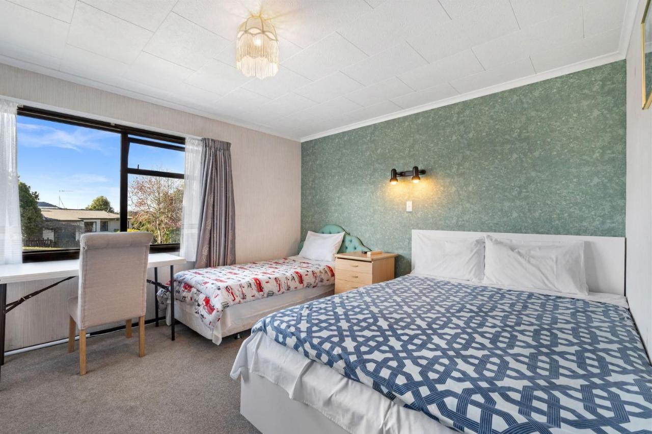 Double or Twin Room with Shared Bathroom