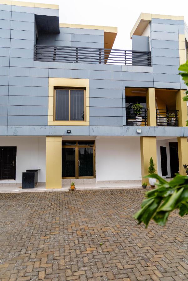 GoldView Apartments, West Trassaco - B&B Ogbojo