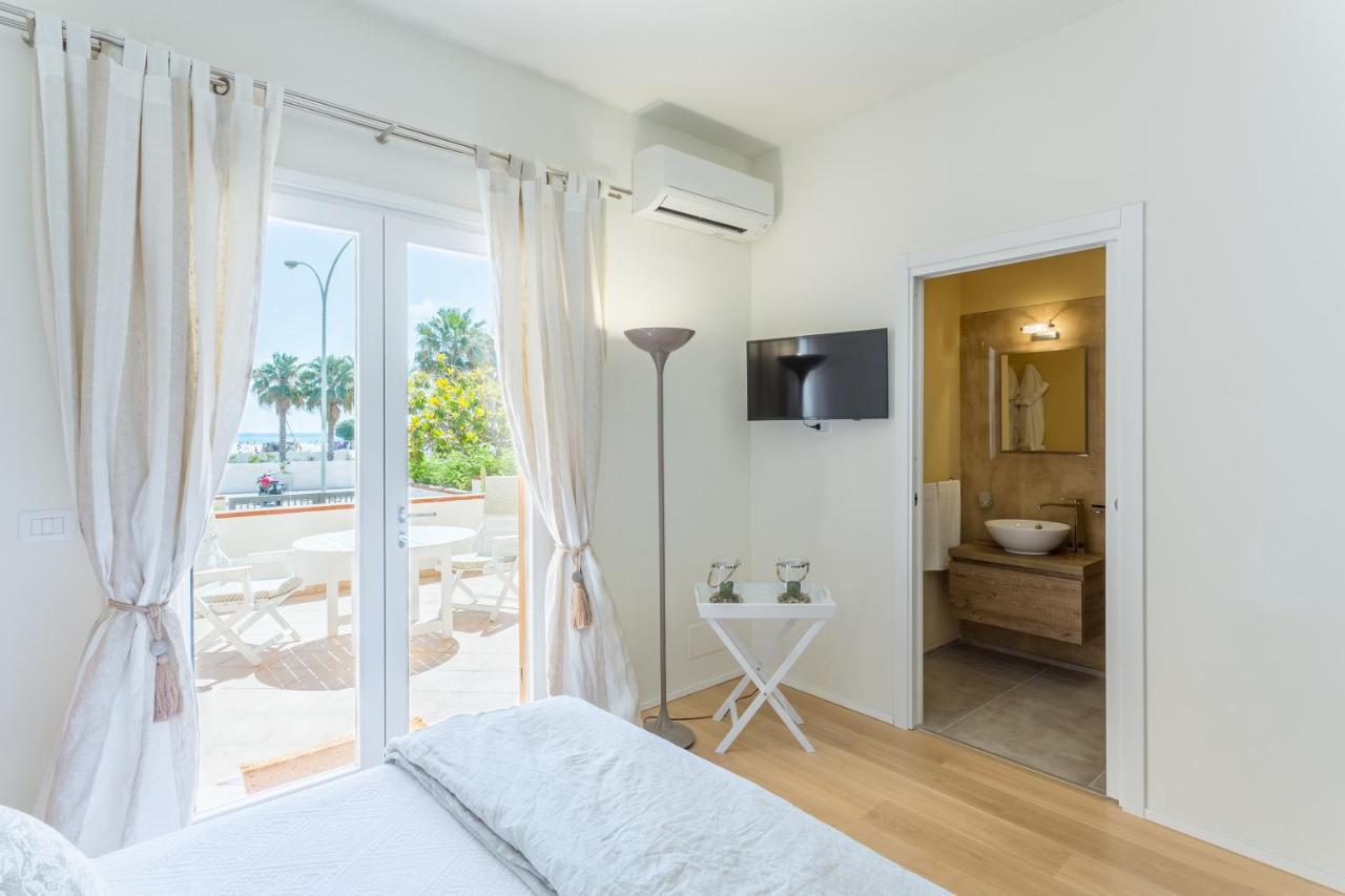 B&B San Vito lo Capo - Suite Faro 33 - Bed and Breakfast San Vito lo Capo