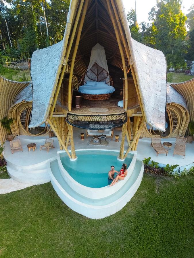 Eden Villa by SARAYA Bali - B&B