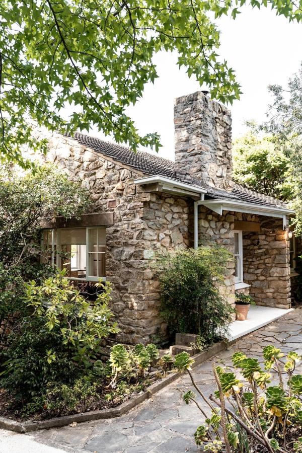 Stone Gate Cottage - Bed and Breakfast Aldgate