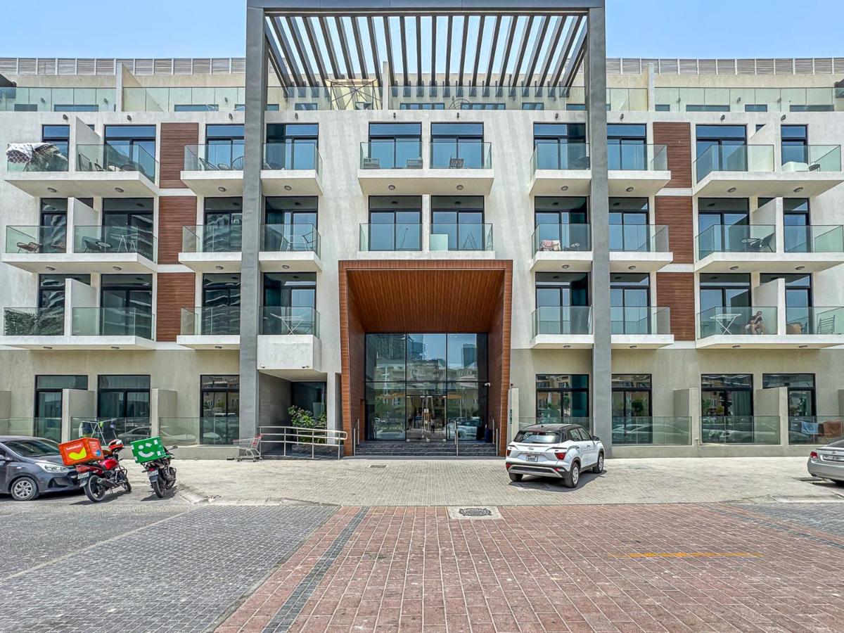 Savis Homes - Luxury Brand New Studio in Elysee III in JVC - B&B Dubai