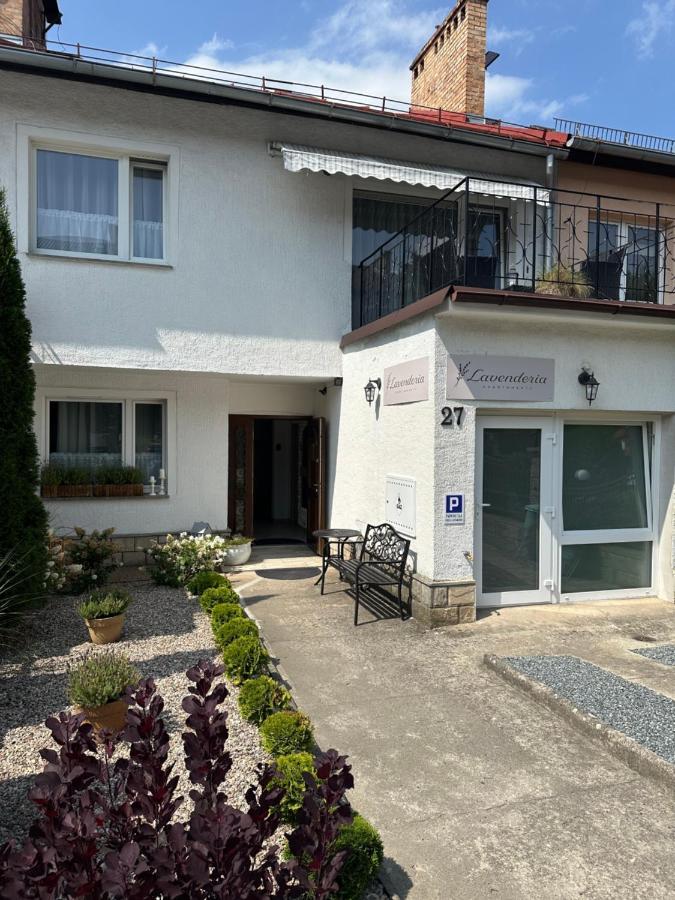 APARTAMENTY LAVENDERIA z widokiem na Górę Parkową, blisko centrum - B&B Kudowa-Zdrój