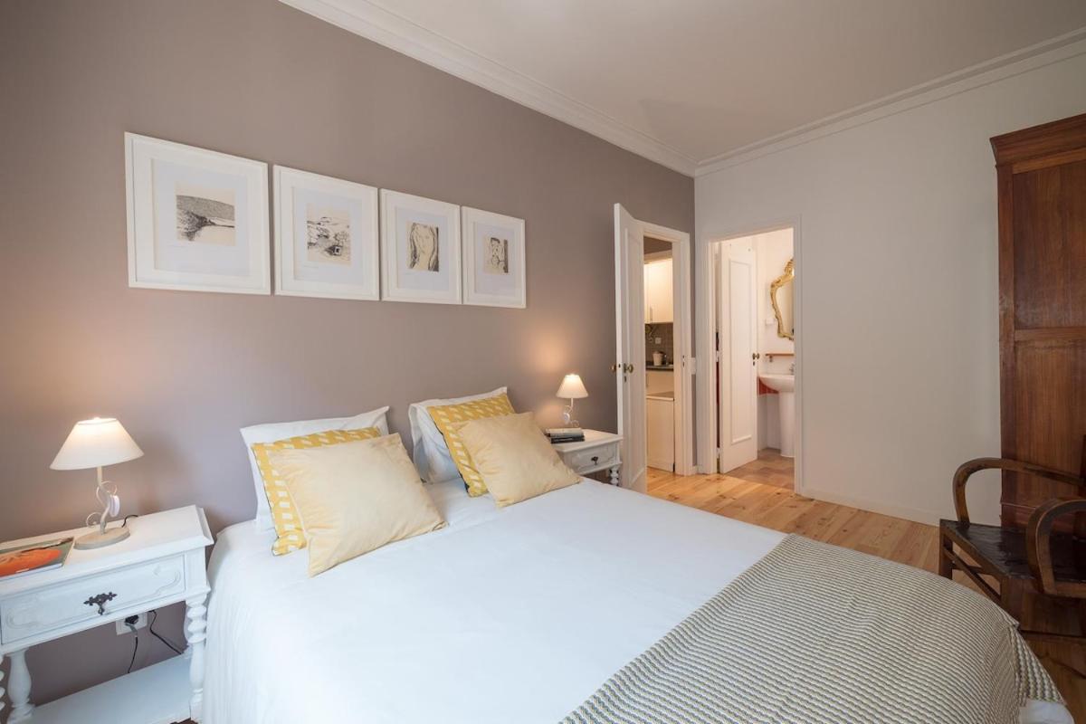 Alfama Bright Apartment - B&B Lisbon