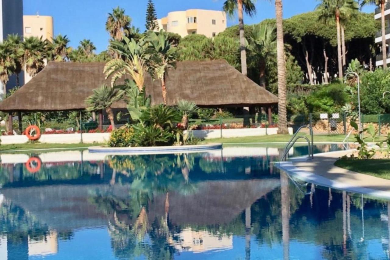 MI CAPRICHO Beachfront 500 - Apartment With Sea Views Costa del Sol - B&B Mijas Costa