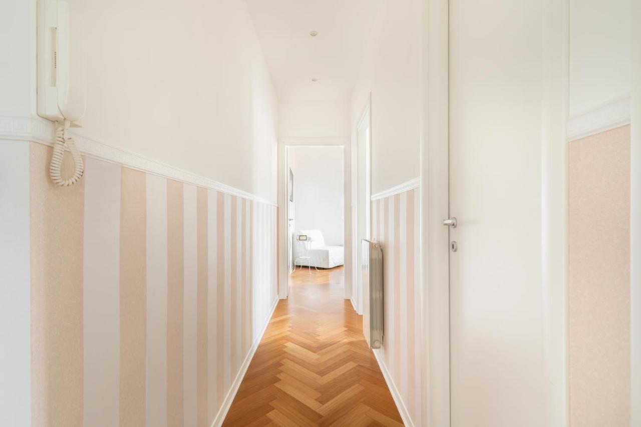 Pantheon Winning Position - B&B Roma