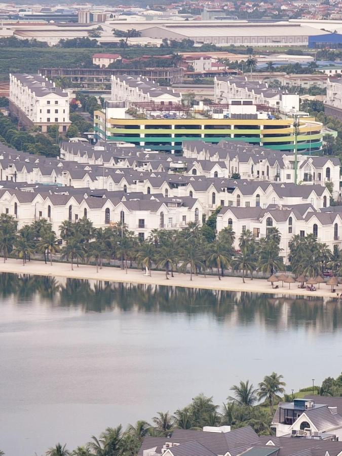 Fristay Apartment Ocean Park - Bed and Breakfast Gia Lâm Pho