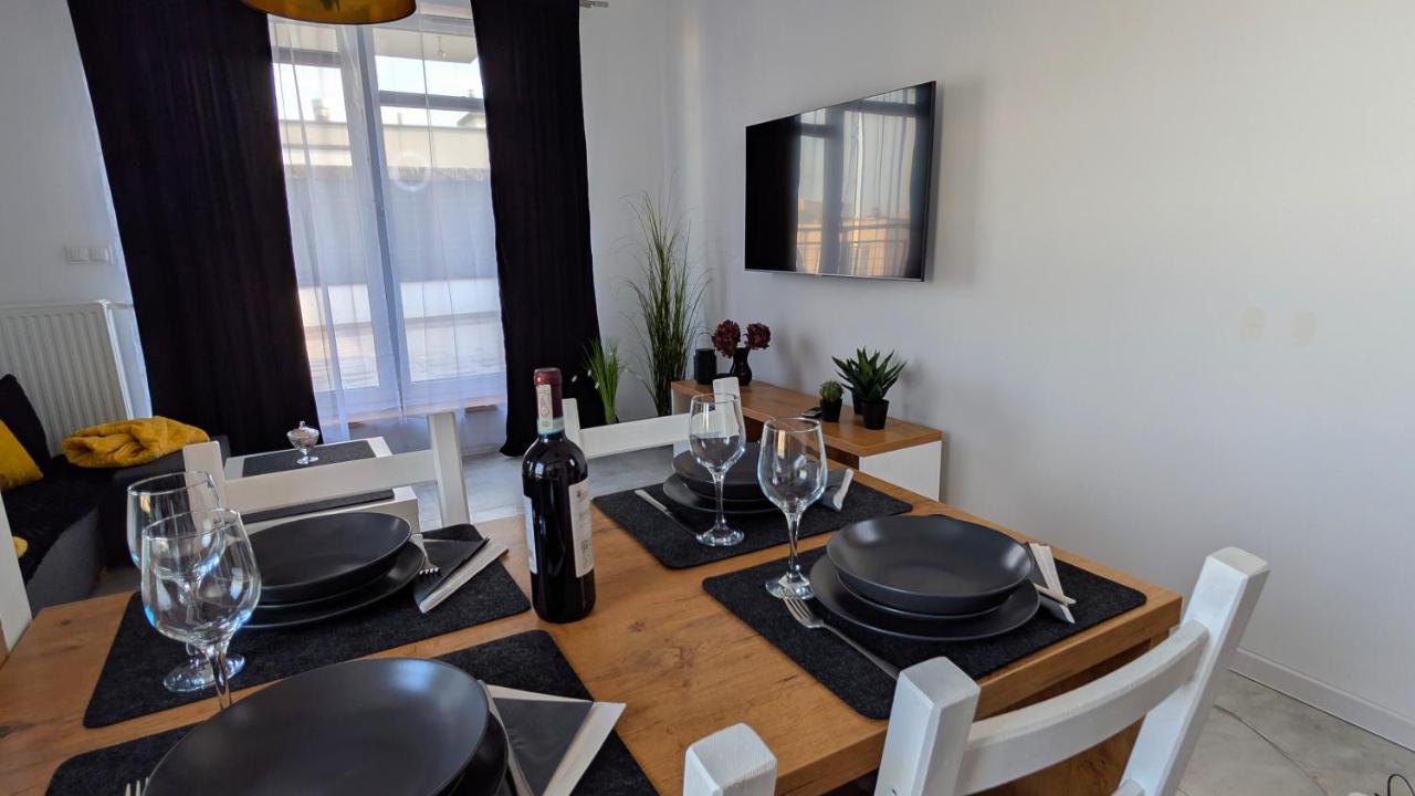 Apartament Białołęka - Bed and Breakfast Warschau