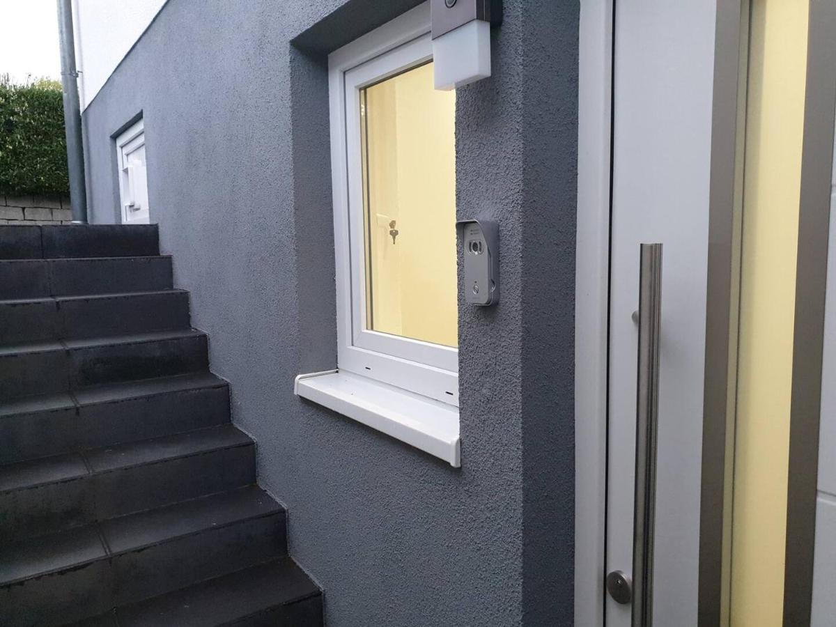 New Modern SelfCheckin PublicFreeParking HighSpeed Wifi KingSizeBed - Bed and Breakfast Baden-Baden