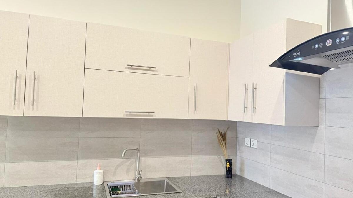 Appartamento con 2 Camere da Letto, Balcone e Terrazza