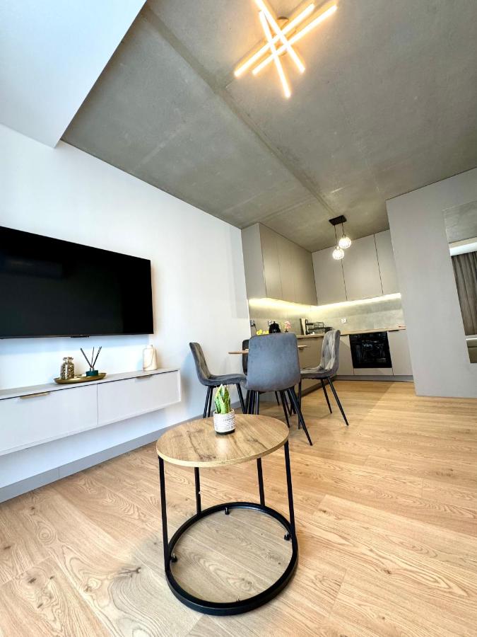 Apartament Piastów - PARKING - B&B Krakow