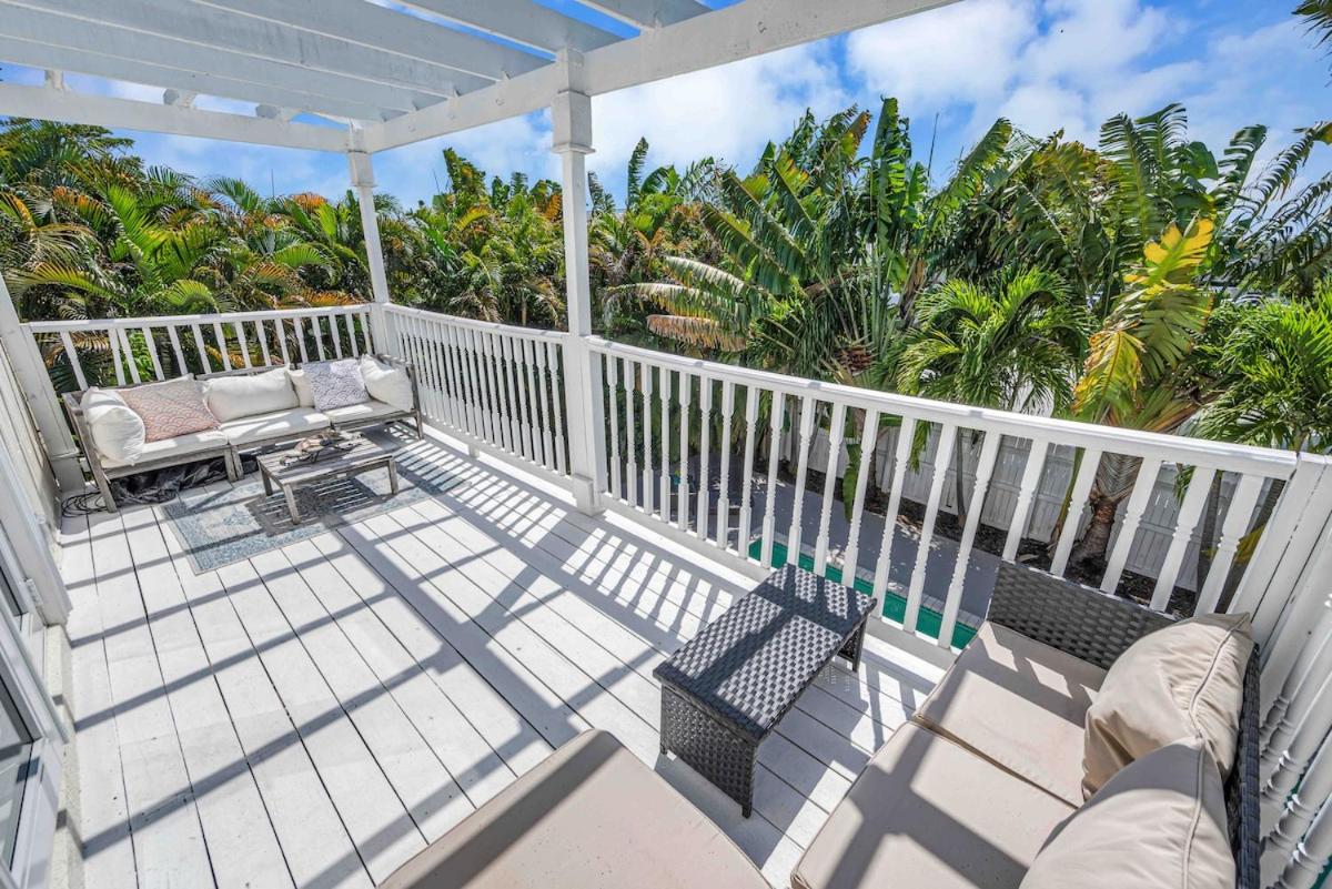 Dream Tropical Pool House Delray Beach near Ocean - Chambres d’hôtes Delray Beach