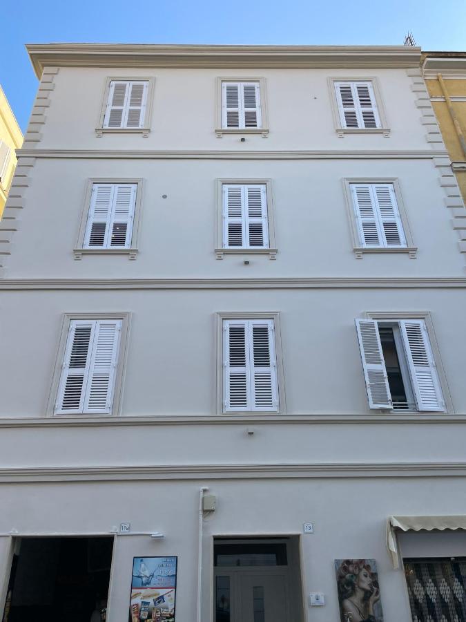 Anzio Central Apartments - B&B