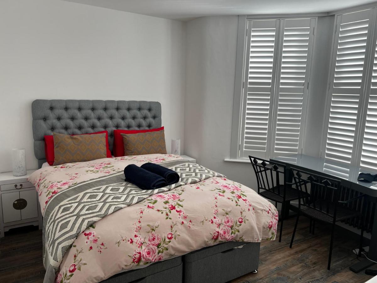 Southend Luxe Retreat - B&B