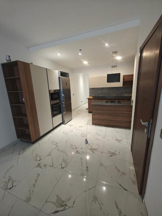 Carina Mansion - B&B Birżebbuġa