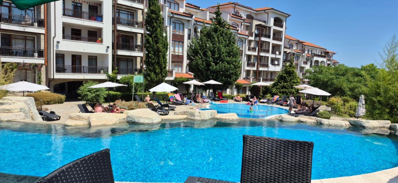 Apartment Victoria Hotel & SPA Aheloy - B&B