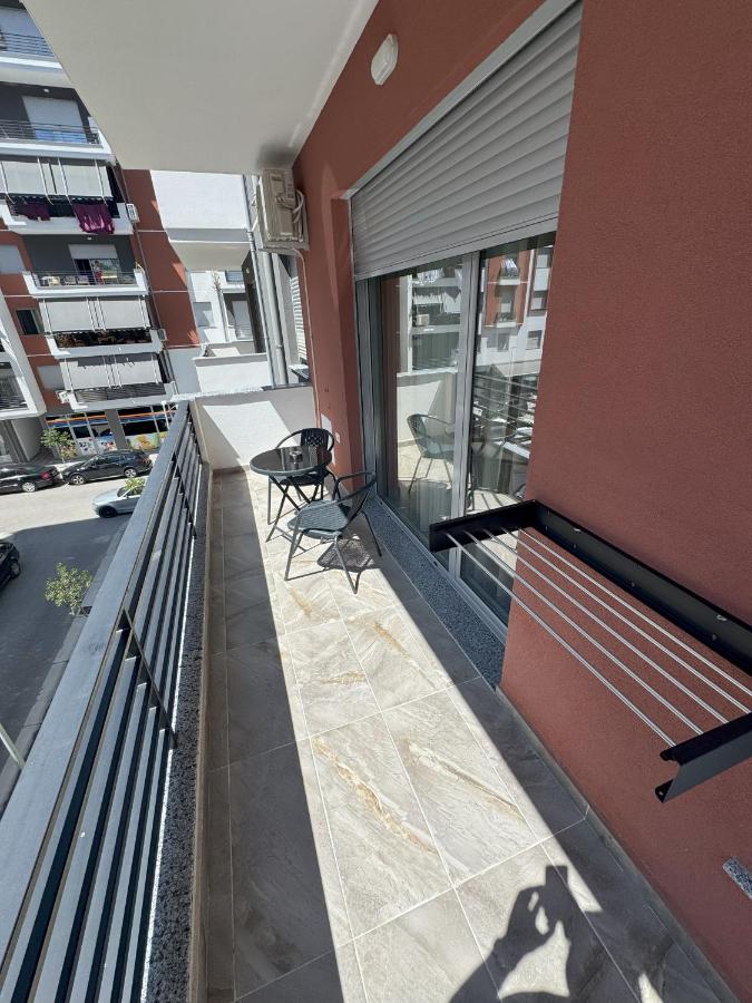 Azure Apartments - B&B
