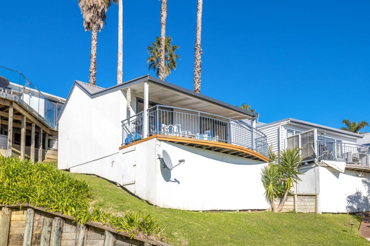 Hibiscus Hideaway - Stay Waiheke - B&B