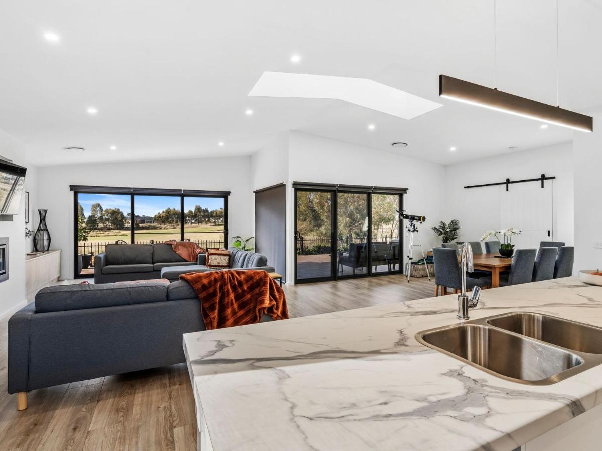 La Plaza Del Toros - Chambres d’hôtes Yarrawonga