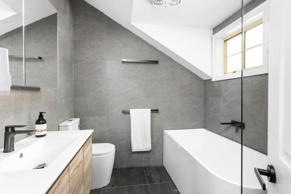 Crows Nest comfort - Laidback living with garden - ER138 - Chambres d’hôtes Sydney