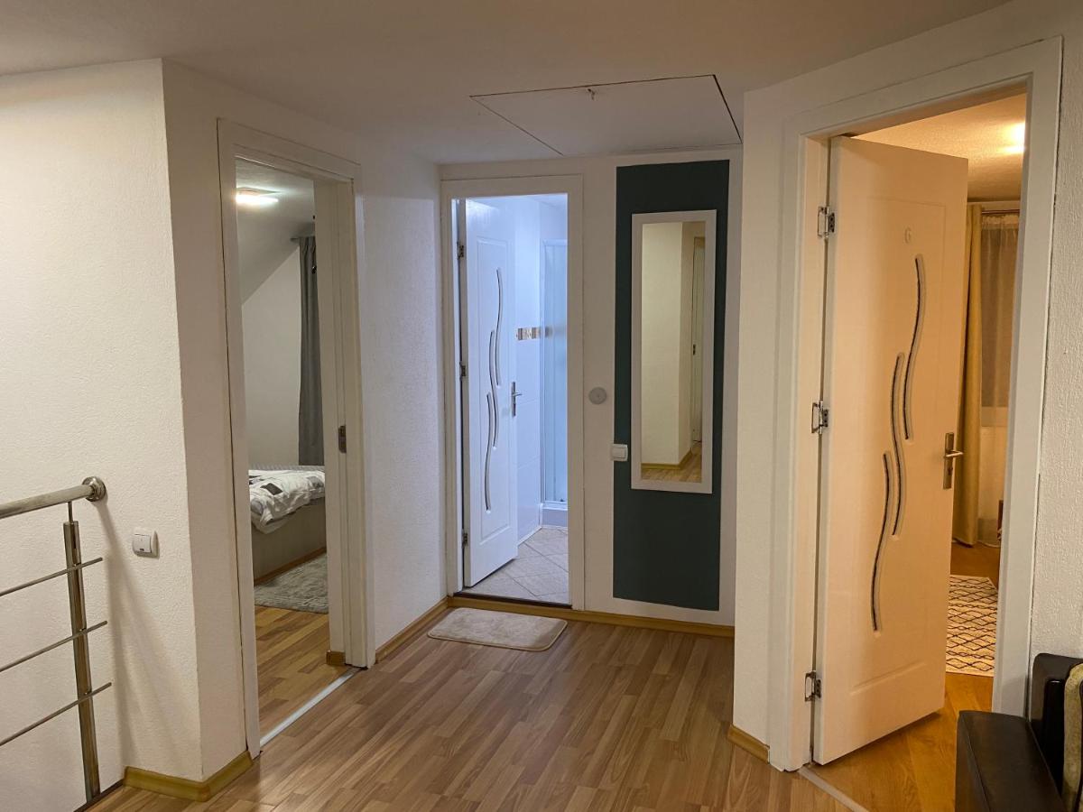 Habitación Familiar con baño compartido