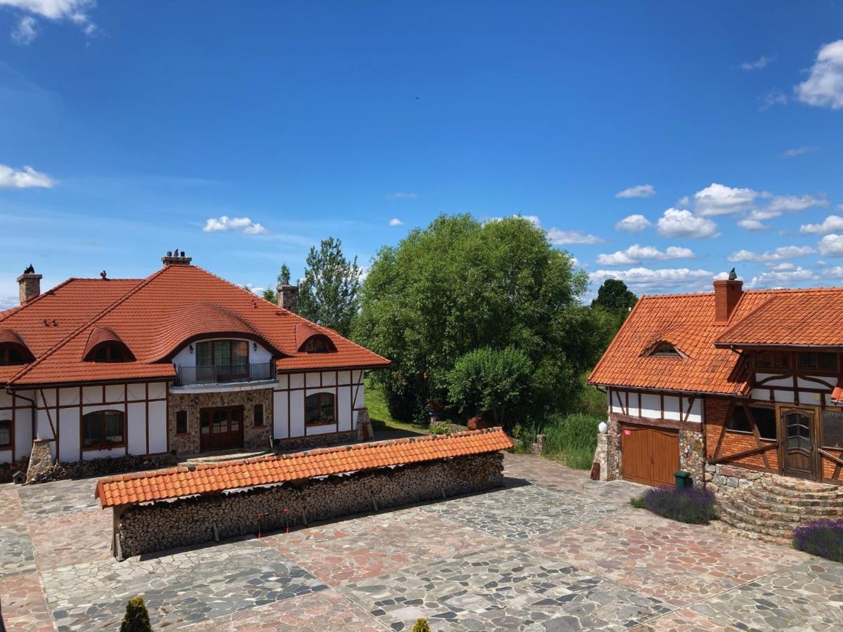 Rezydencja Gołębiówka Mazury - B&B