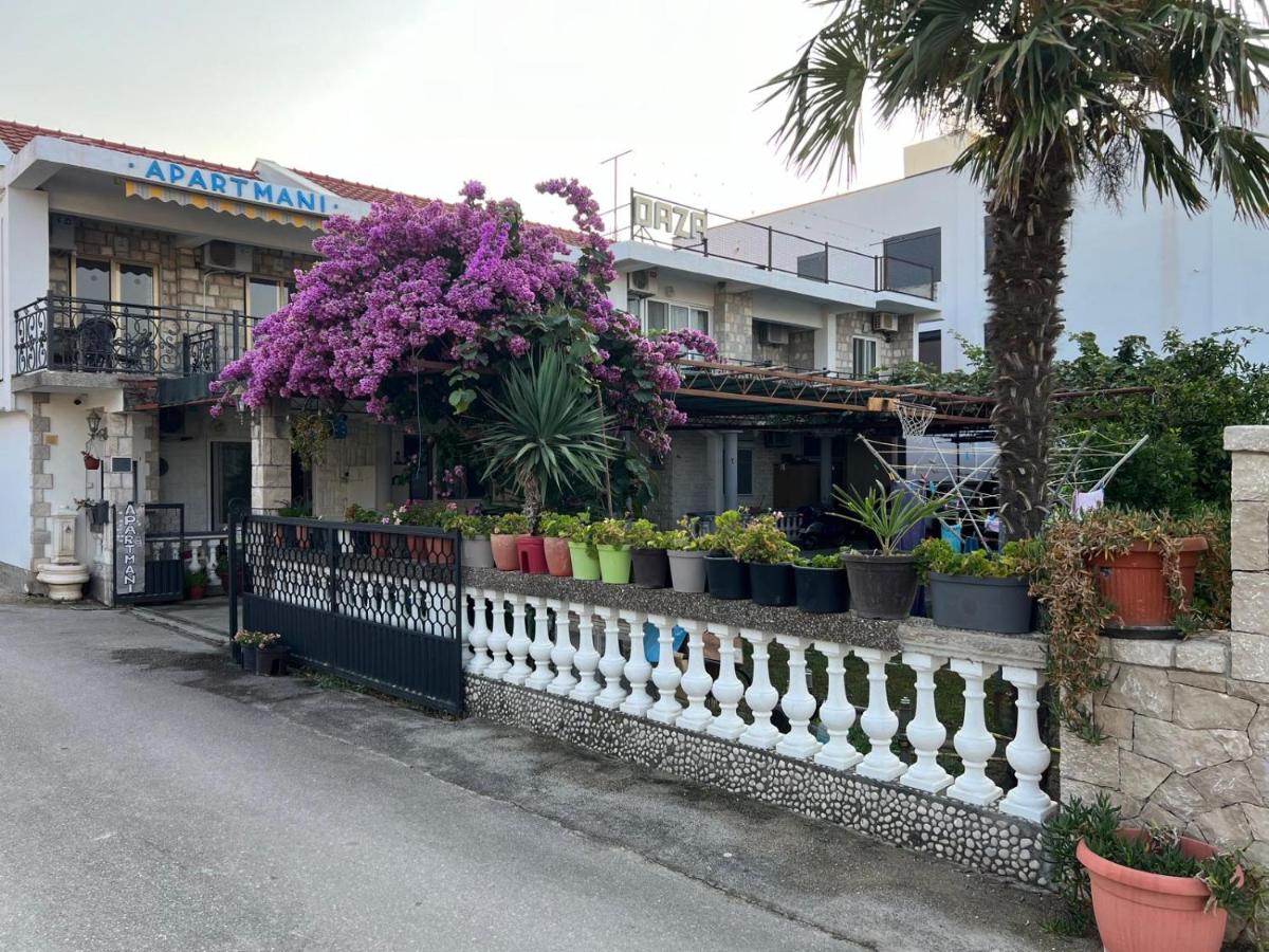 Apartmani OAZA 2 - B&B Dulcigno