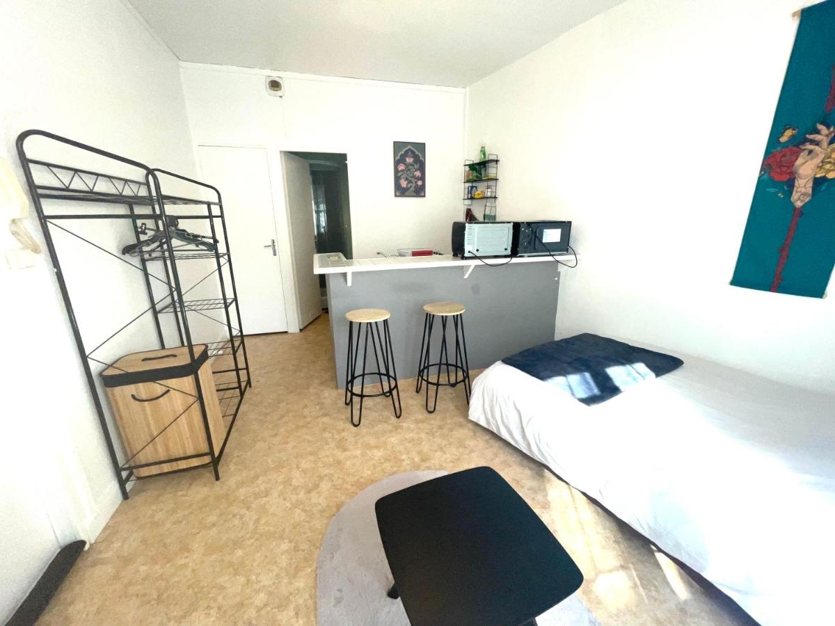 Studio meublé centre-ville Saint Junien - B&B