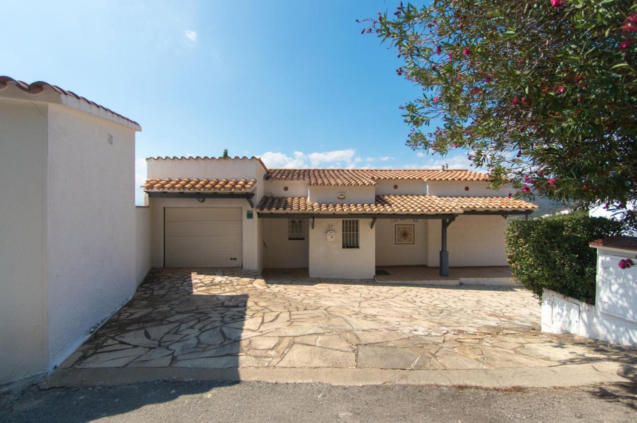 WELCS VILLA 280 EMP con piscina, vistas al mar y parking - Chambres d'hôtes Roses