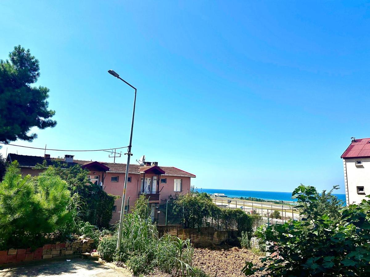 Appartement avec Vue et Balcon