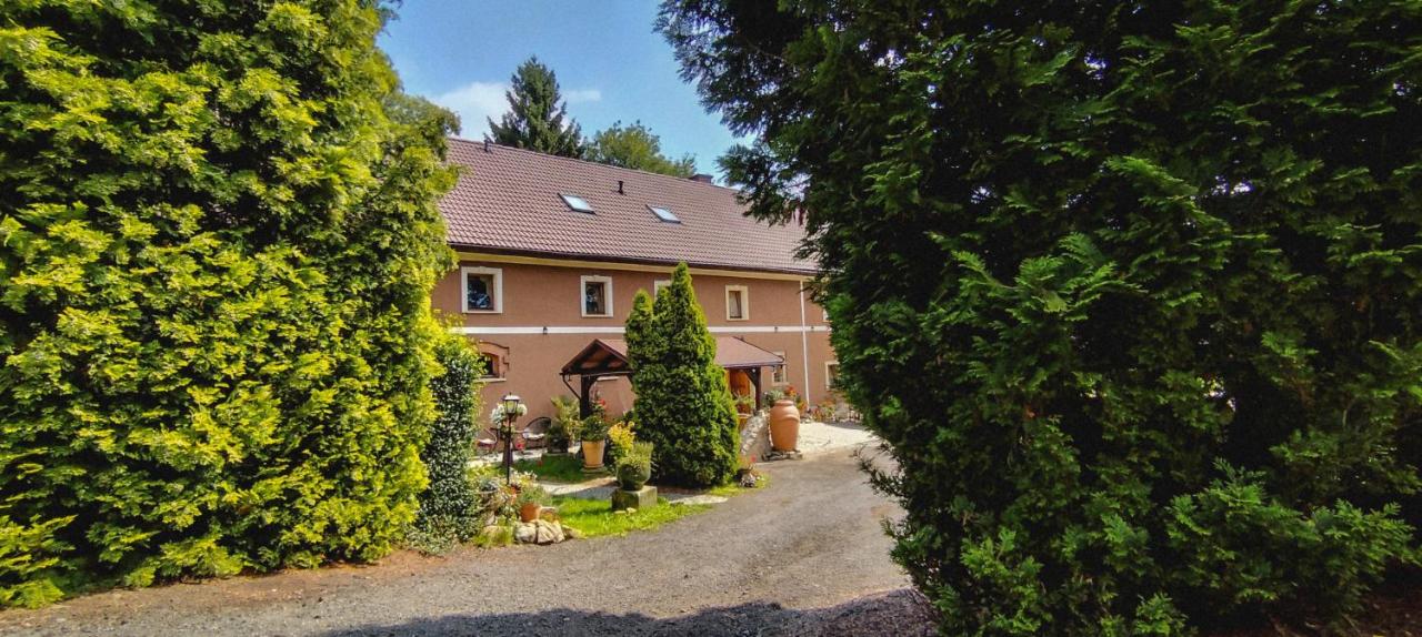 Agroturystyka Ulima - Ferienwohnung Dziwiszów