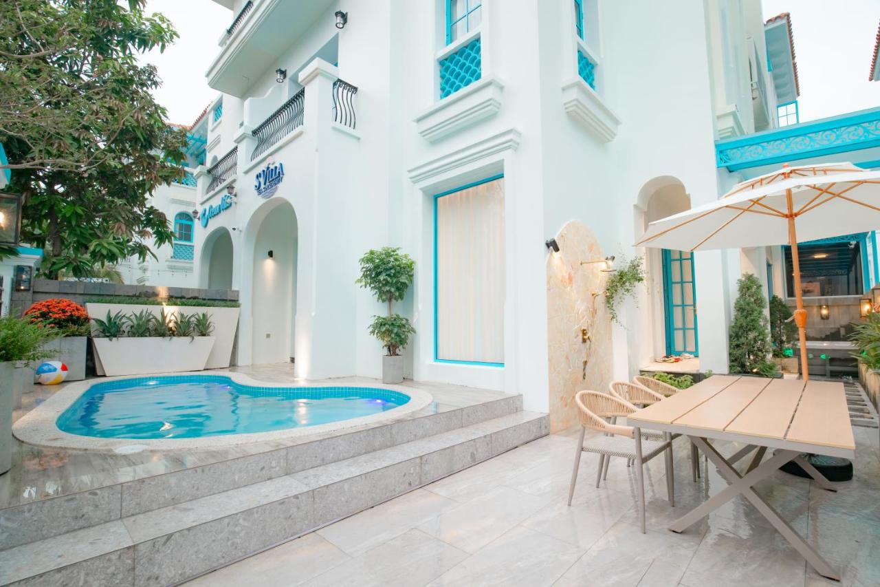 Ha Long 6BRS Beach Villa With Pool, Jacuzzi and Sauna - B&B Hạ Long